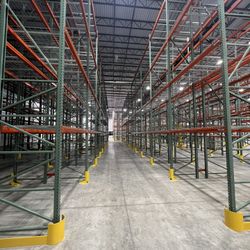 Made In USA Pallet Racks Beams Uprights Wire Decks Liquidation 