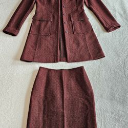 Tahari Ensemble  Jacket And Skirt