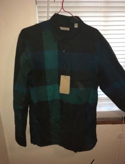 Burberry shirt size small