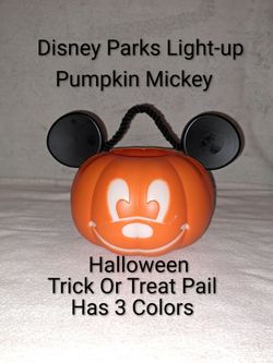 Disney Parks Light-up Halloween Pumpkin Mickey Mouse Trick Or Treat Pail (Has 3 Rotating Colors)