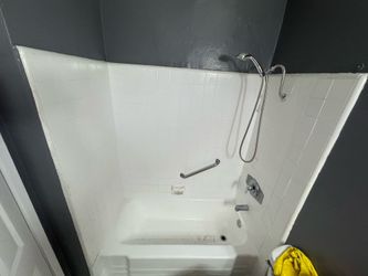 Cast Iron Tub & Tile Walls Reglaze