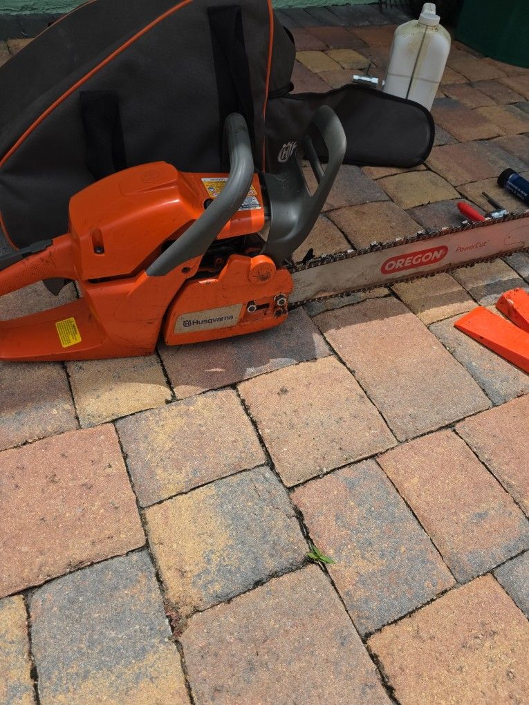 Husqvarna 460 Rancher With Oregon Bar and Accessories