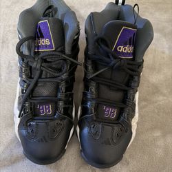 Adidas Kobe Crazy 8 Youth Size 4.5 & Size 6
