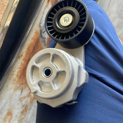 Cummins Tensioner New