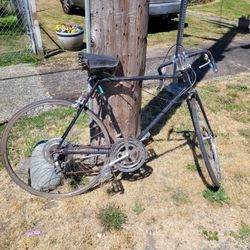  Bicycle, Free.  Kent Downtown