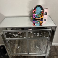 Mirror Dresser