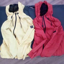Windbreakers Size Large