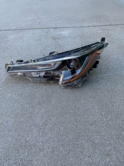 Toyota Corolla 2020-2022 headlight driver side