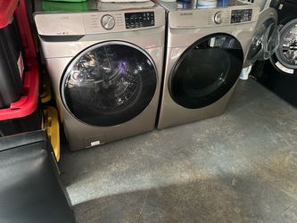 Samsung Smart Front-Load Washer & Dryer Set – Champagne