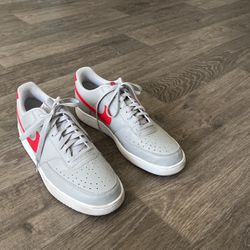 11.5 Nike Shoes 