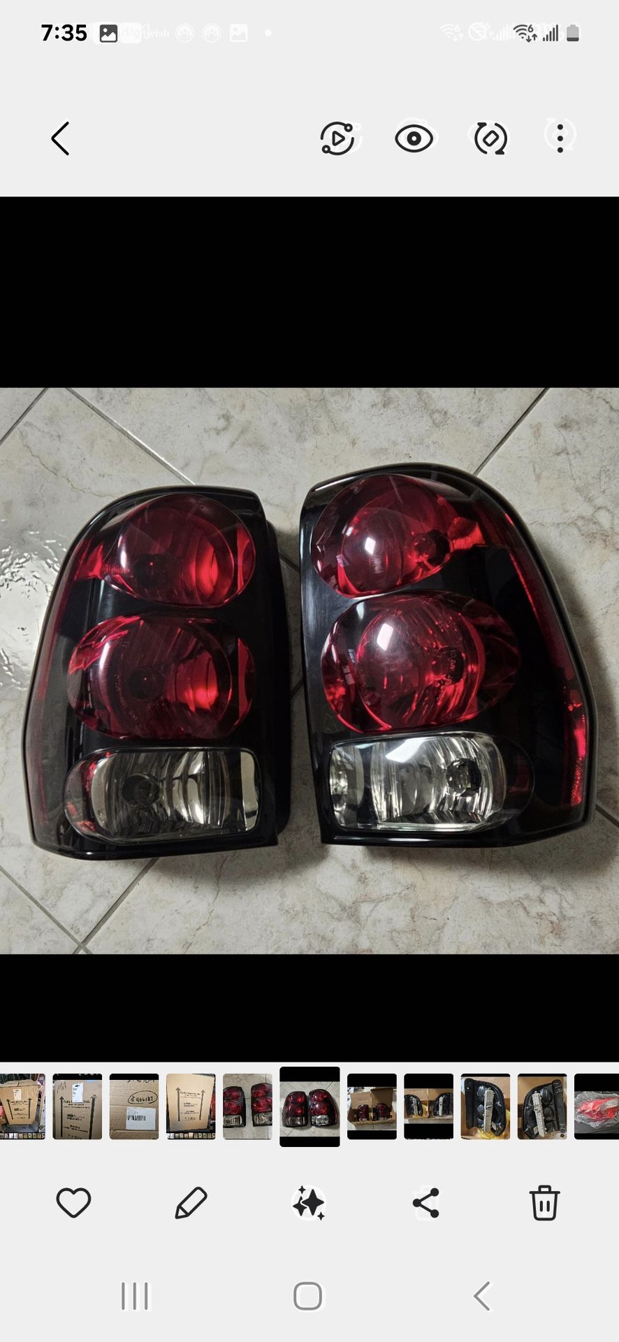 CHEVY TRAILBLAZER REAR TAIL LIGHTS