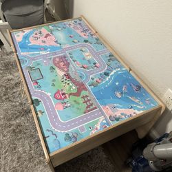 Play table