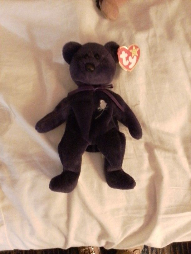 Rare 1997 First Edition Princess Bear With Misprint Amazing Condition