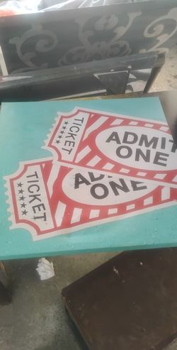 3 Pictures Collectables