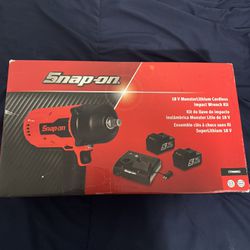 SNAP ON 18 V 1/2" Drive MonsterLithium Cordless Impact Wrench Kit (Red)