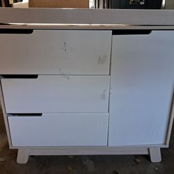 Used Changing Table