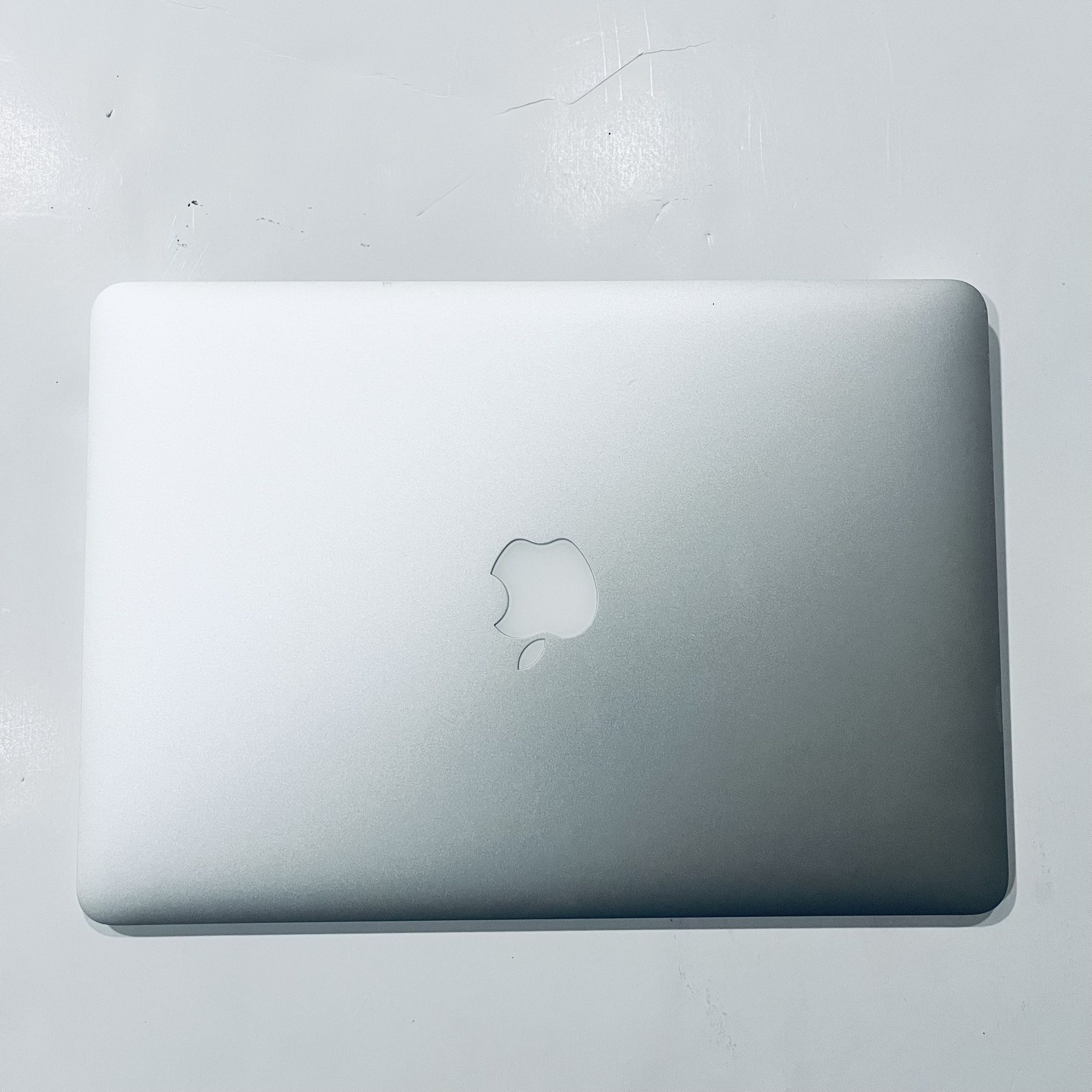 2015 MacBook Air “13” Model A1466 EMC 3178
