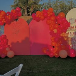 Balloon arch