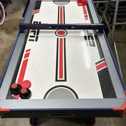 Air Hockey Table 