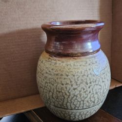 MAKE OFFER - Nice Piece Of NC Salt Glazed Pottery.  Mark On Bottom Is Smiling Bee.