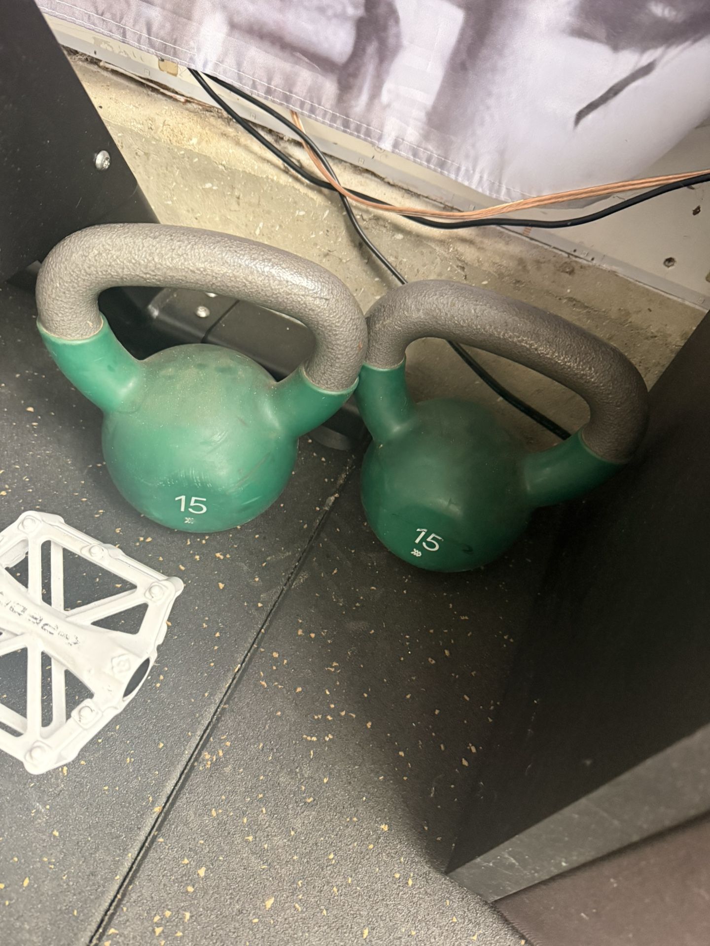 Gym Equipment 250$ For All 