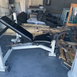 Weight Bench, With Adjustable Rack And Leg Extension 