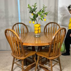 Charming Kitchen Dining Table with 4 Chairs IDEAL FOR APARTMENT