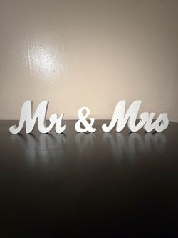 Mr & Mrs White Wooden Sign