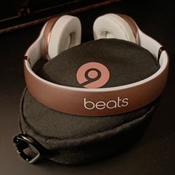 Beats Solo 3 Wireless Bluetooth 