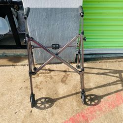 Foldable walker