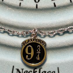 Jewerly. Harry potter Inspired Necklace. Platform 9 3/4