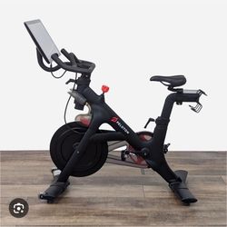 Twice Used Pelaton, Mat, Size 8 Shoes and 3lbs weights Incl And 