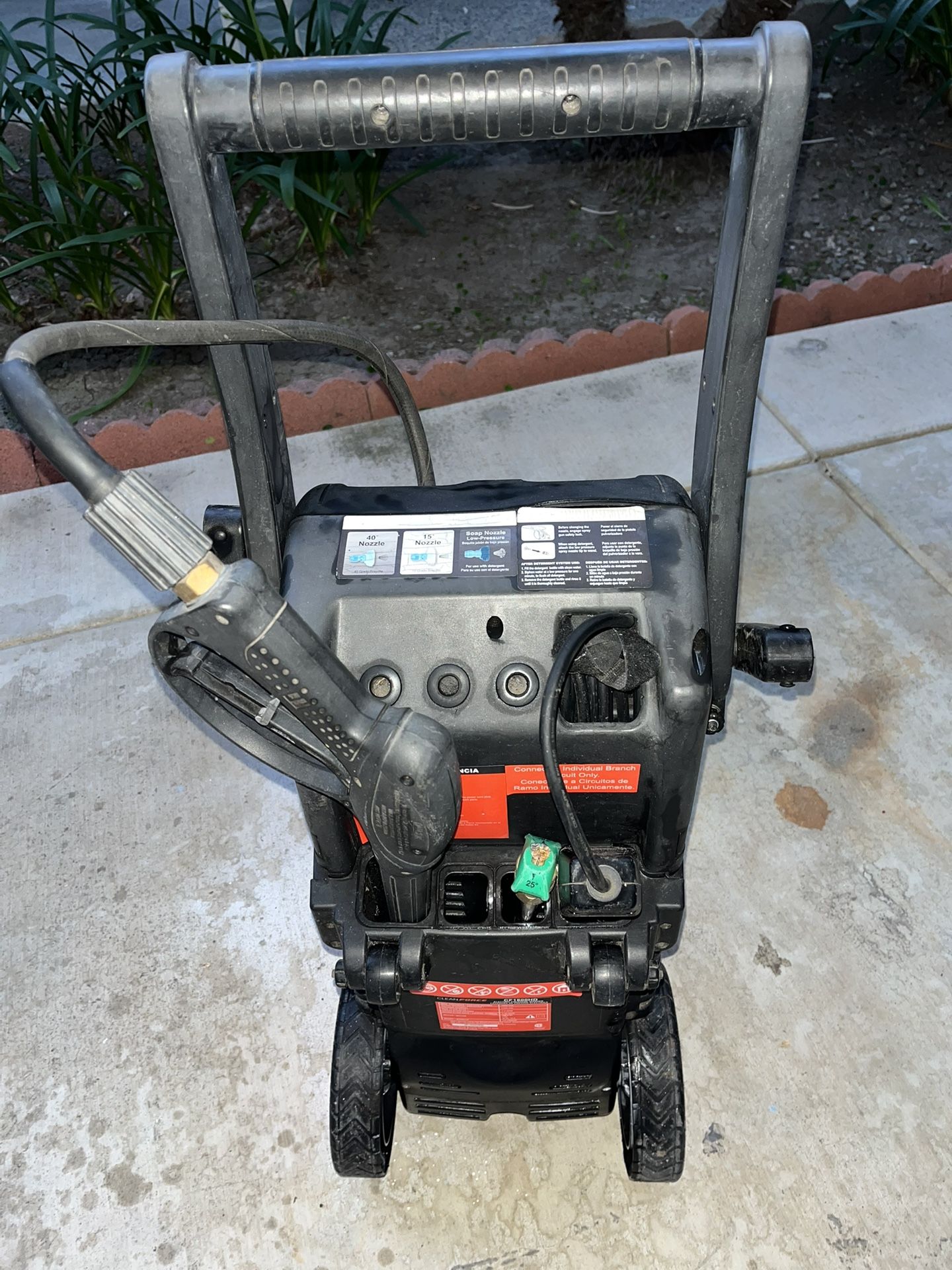 Clean Force 1800 Electric Pressure Washer 1.5 GPM 1800 PSI