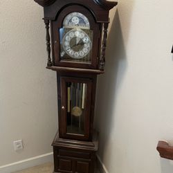 Ethan Allen Grandfather Clock