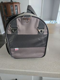 Cat &  Small Dog Carrier