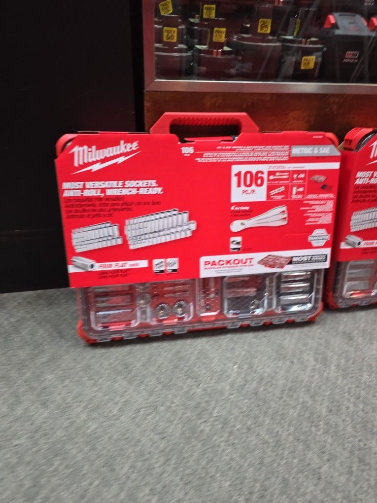 106pc Milwaukee PACKOUT 1/4" & 3/8" Mechanics Tool Set, New, Financing Available