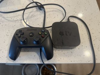 Apple TV w/ Game Controller