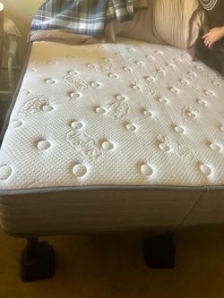 New full bed (Colton ca