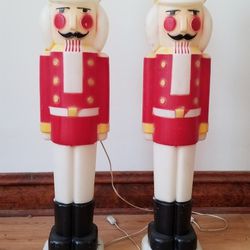 Blow Mold Toy Soldiers Set Of Two Christmas Display