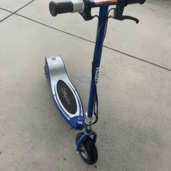 Blue E300 Razor Scooter