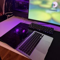 Apple MacBook Pro M1 - 256GB
