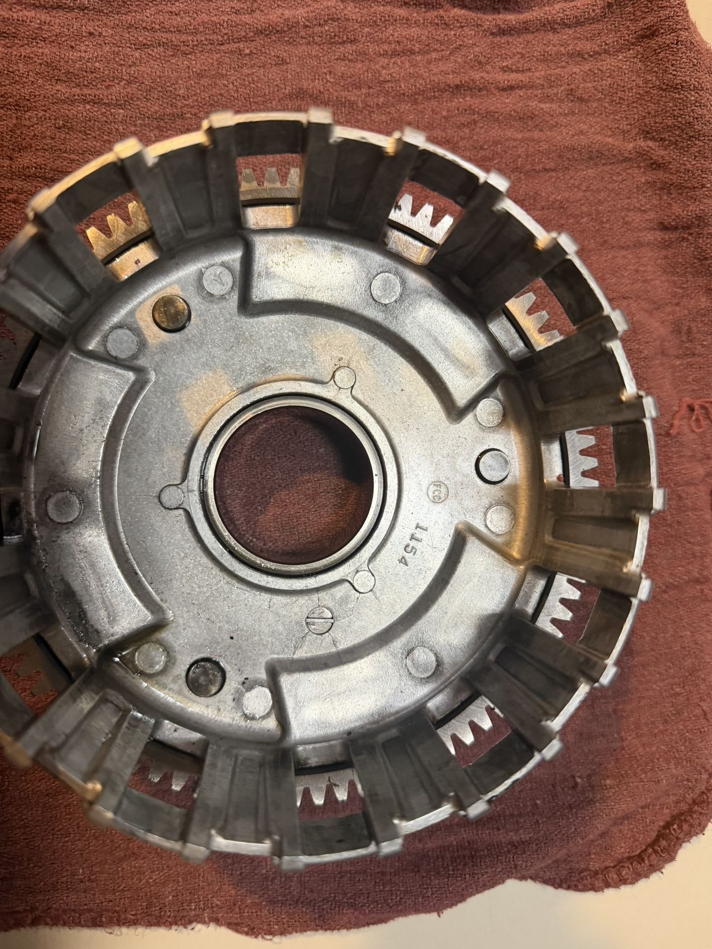 ZX9-R Clutch basket 2001 Kawasaki One 3 Zero 95. One 417