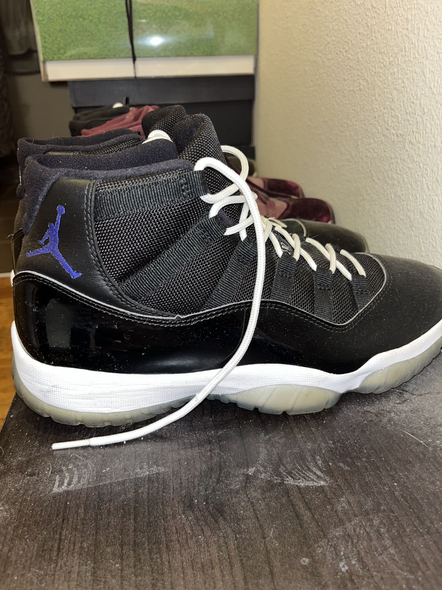 Space jams 11 size 9.5 Space Jam Jordan 11 Size 9.5 for $180 in store & online now! main image 2