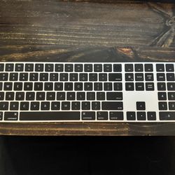 Apple Magic Keyboard With Touch ID