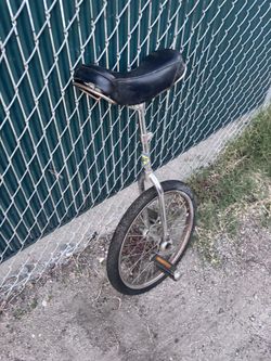 One Tire Bicycle