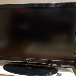 Samsung 46” tv