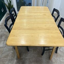 Dining Table With 4 Chairs 