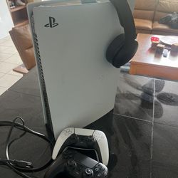 PlayStation 5 Console + 2 Controllers + Wireless Headset (Bundle)
