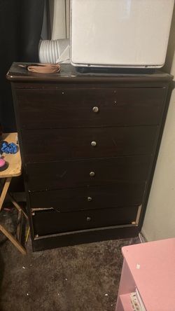 Dresser drawers