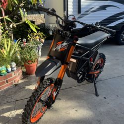 GT 54 Electric Dirt Bike Brand New 